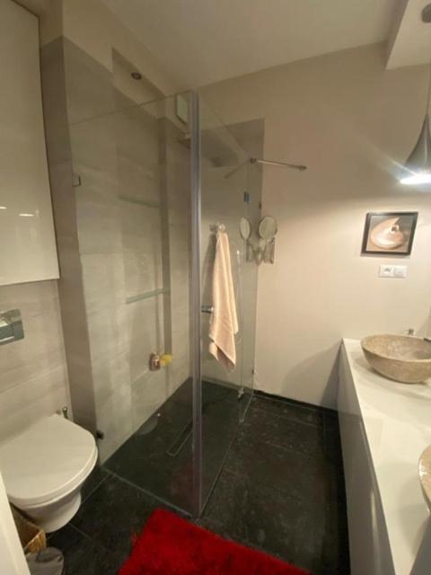 Apartament 1-go Maja *