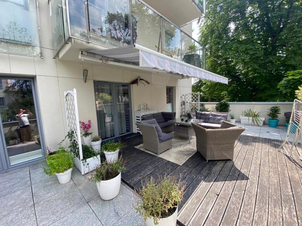 Apartament 1-go Maja *